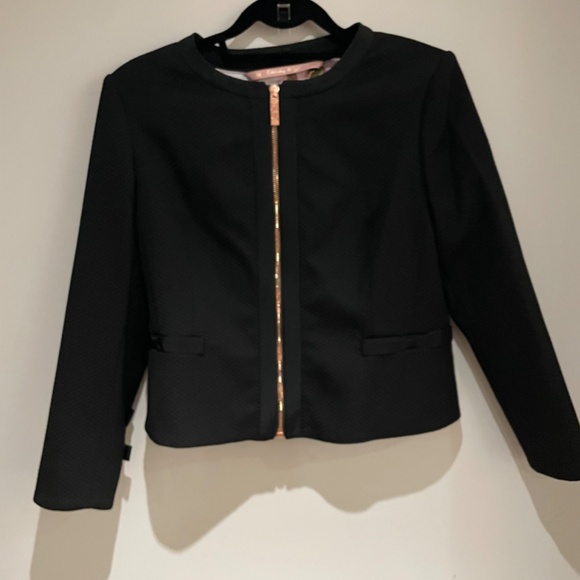 Gorgeous Ted Baker London Nadaed Peplum  Dress with Jacket - Picture 11 of 16